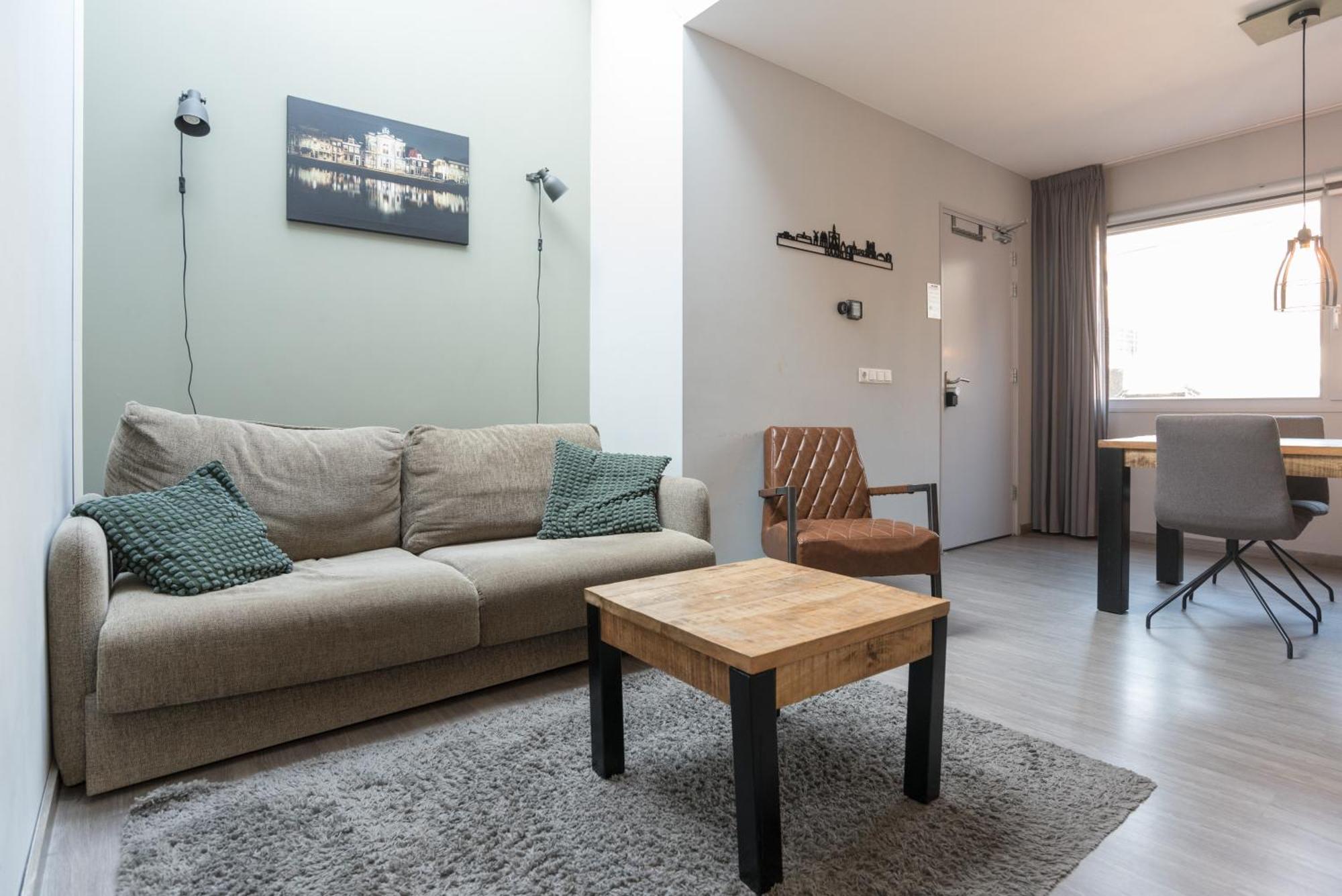 Relaxed Apartments Haarlem Apartment *